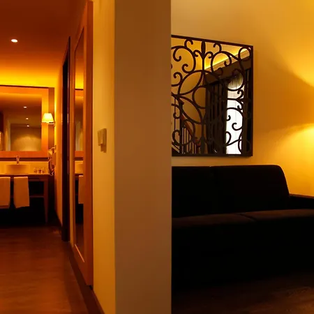 Martín El Humano Hotel 4*